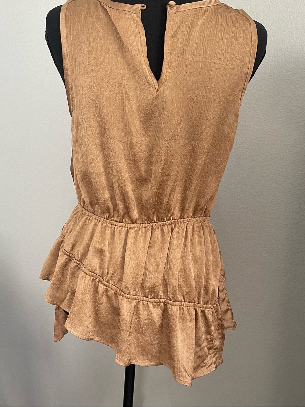 Vestique Gold/Tan Felicity Satin Shirt - Picture 4 of 5